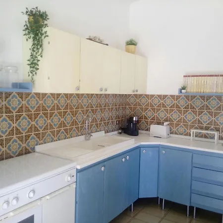 Semesterbostad Gioia Alcamo