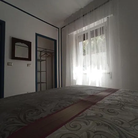 Semesterbostad Gioia *