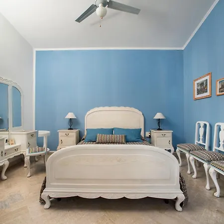 Semesterbostad Gioia *