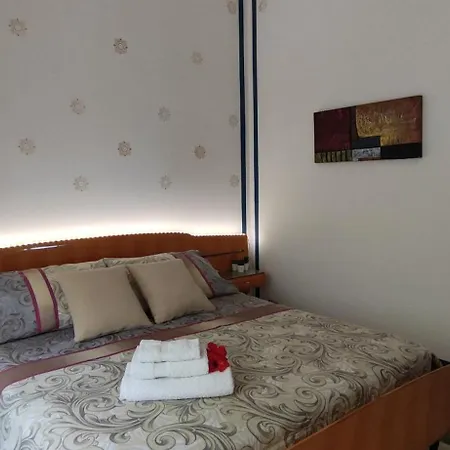 Semesterbostad Gioia Alcamo